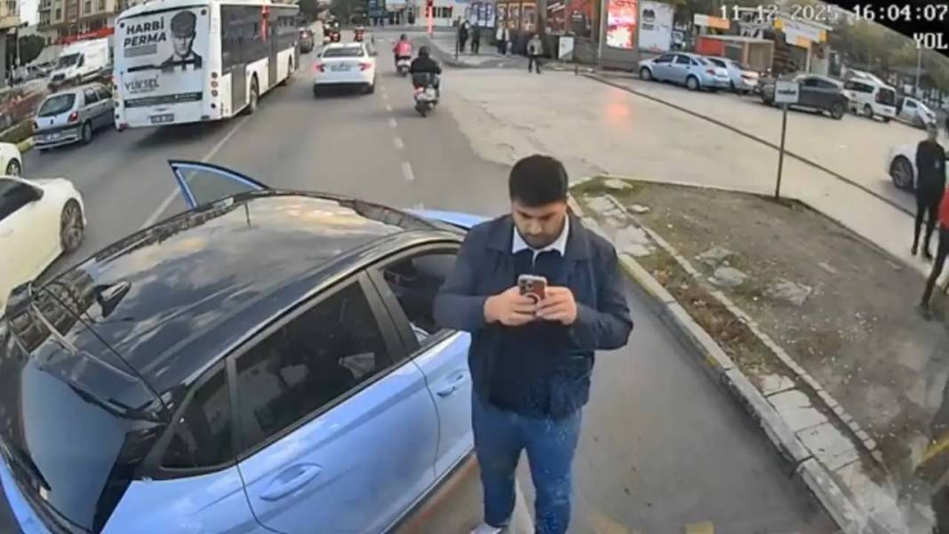Isparta’da Yol Verme Tartışması Çığlıklarla Bitti: Kadın Şoföre Saldırı Kamerada! 2